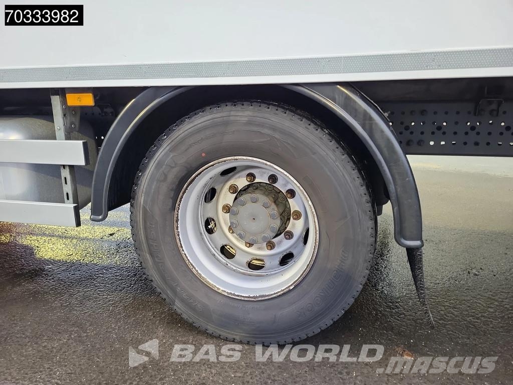 Mercedes-Benz Antos 1924 Antos 4X2 19t NL-Truck 2000kg Ladebordw Camiones caja cerrada