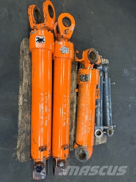 Doosan DL 400 USED HYDRAULIC CYLINDER COMPLET Hidráulicos