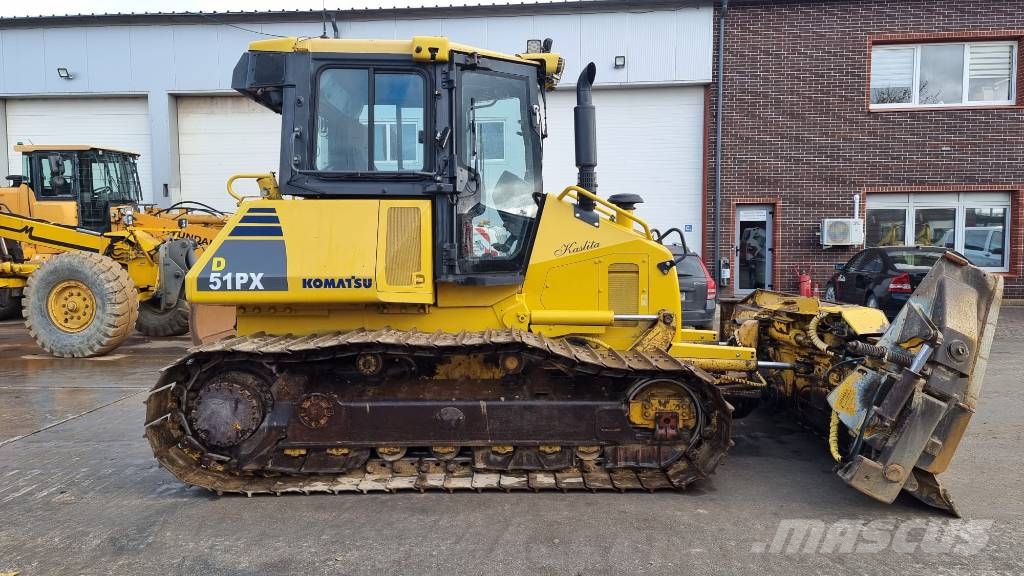 Komatsu D 51 PX-22 Kāpurķēžu buldozeri