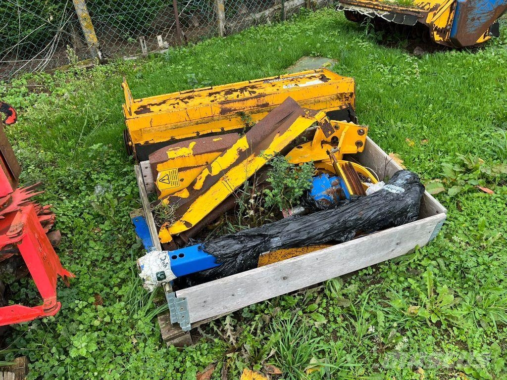 Bomford FALCON VFA 650 Mounted and trailed mowers
