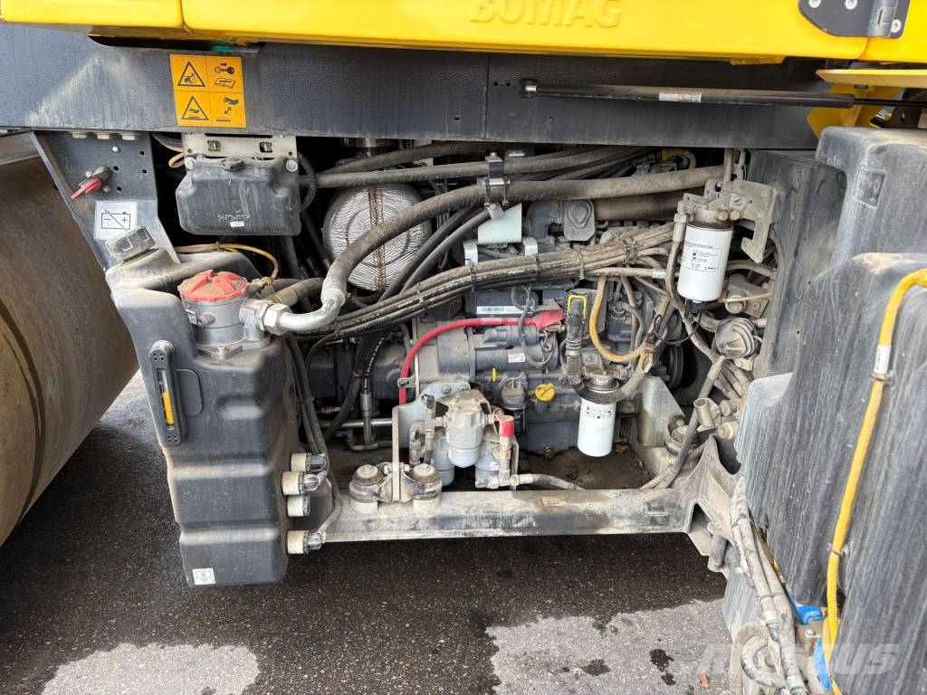 Bomag BW 174 AP-5 AM Dvojni valjarji