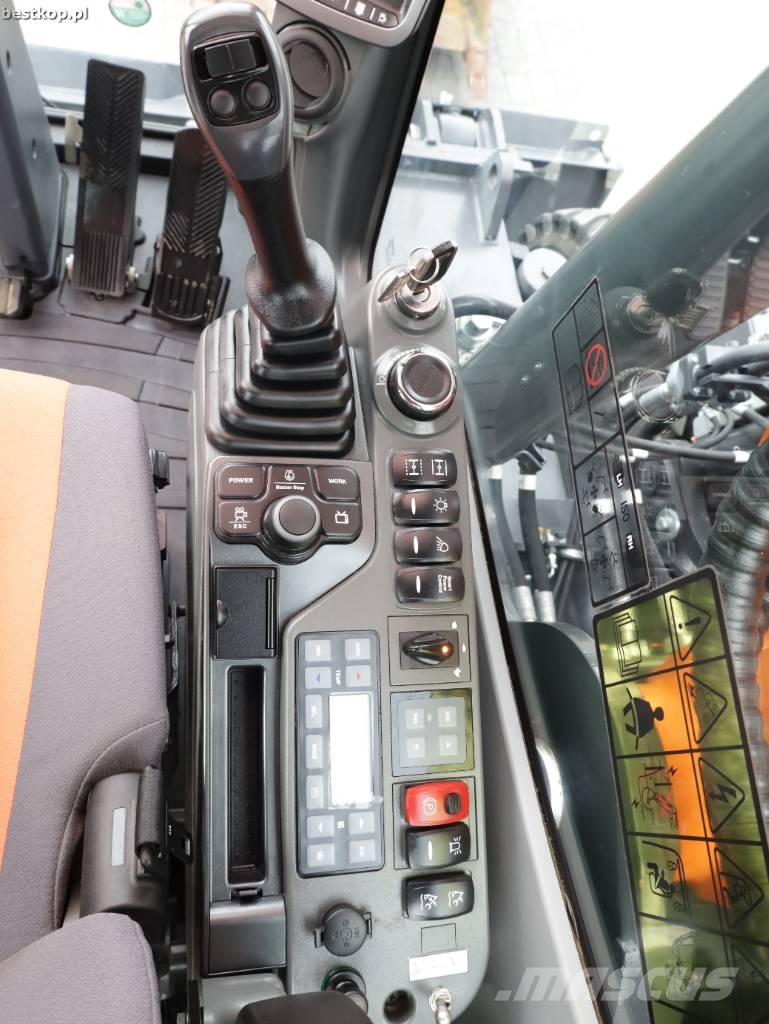 Doosan DX210W-5 Wheeled excavators