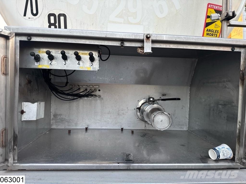 Maisonneuve Food ADR, 32.768 L, 5 Comp Tanker poluprikolice