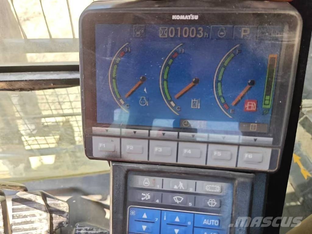Komatsu PC 450-8 履带挖掘机