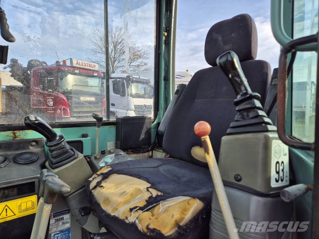 Yanmar Vio 25 Mini rýpadlá < 7t