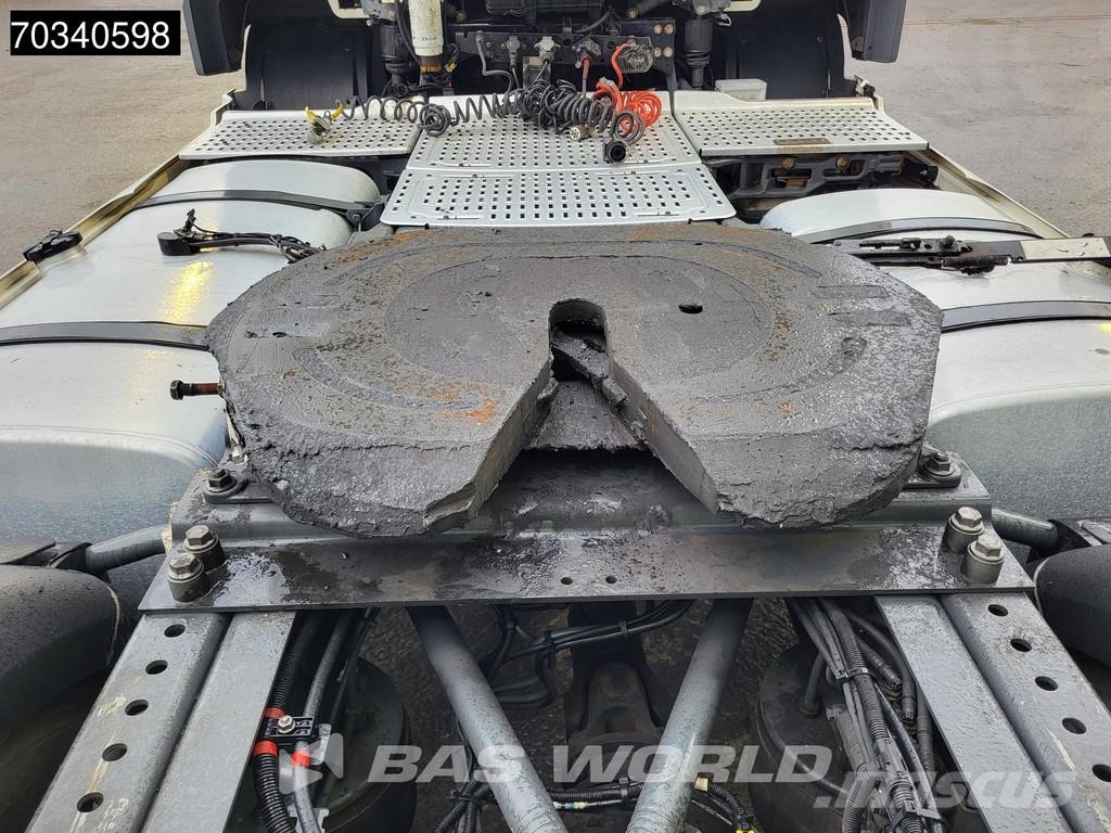 DAF CF 450 CF 4X2 NL-Truck APK 08-2027 SC 2xTanks ACC Vilcēji