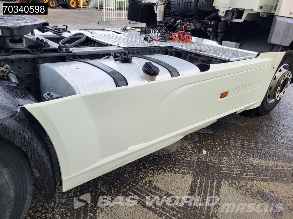 DAF CF 450 CF 4X2 NL-Truck APK 08-2027 SC 2xTanks ACC Vilcēji
