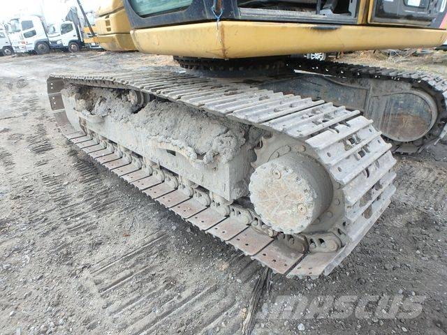 CAT CAT312D Excavator Kāpurķēžu ekskavatori