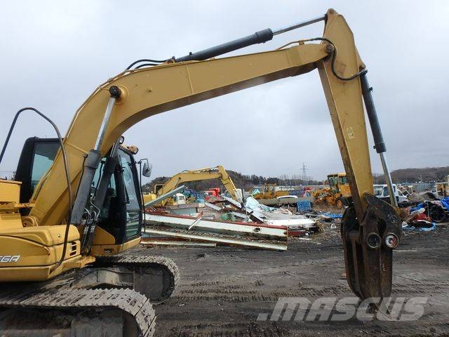 CAT CAT312D Excavator Kāpurķēžu ekskavatori