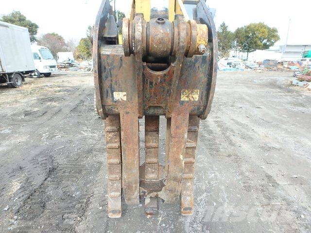 CAT CAT312D Excavator Kāpurķēžu ekskavatori