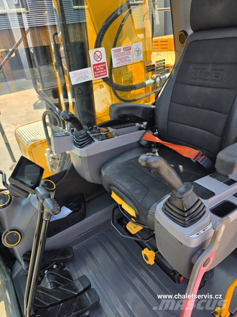 JCB 220 XL 4F Rupsgraafmachines