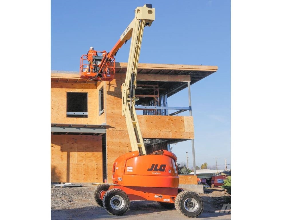JLG 450 AJ Zglobne podizne platforme