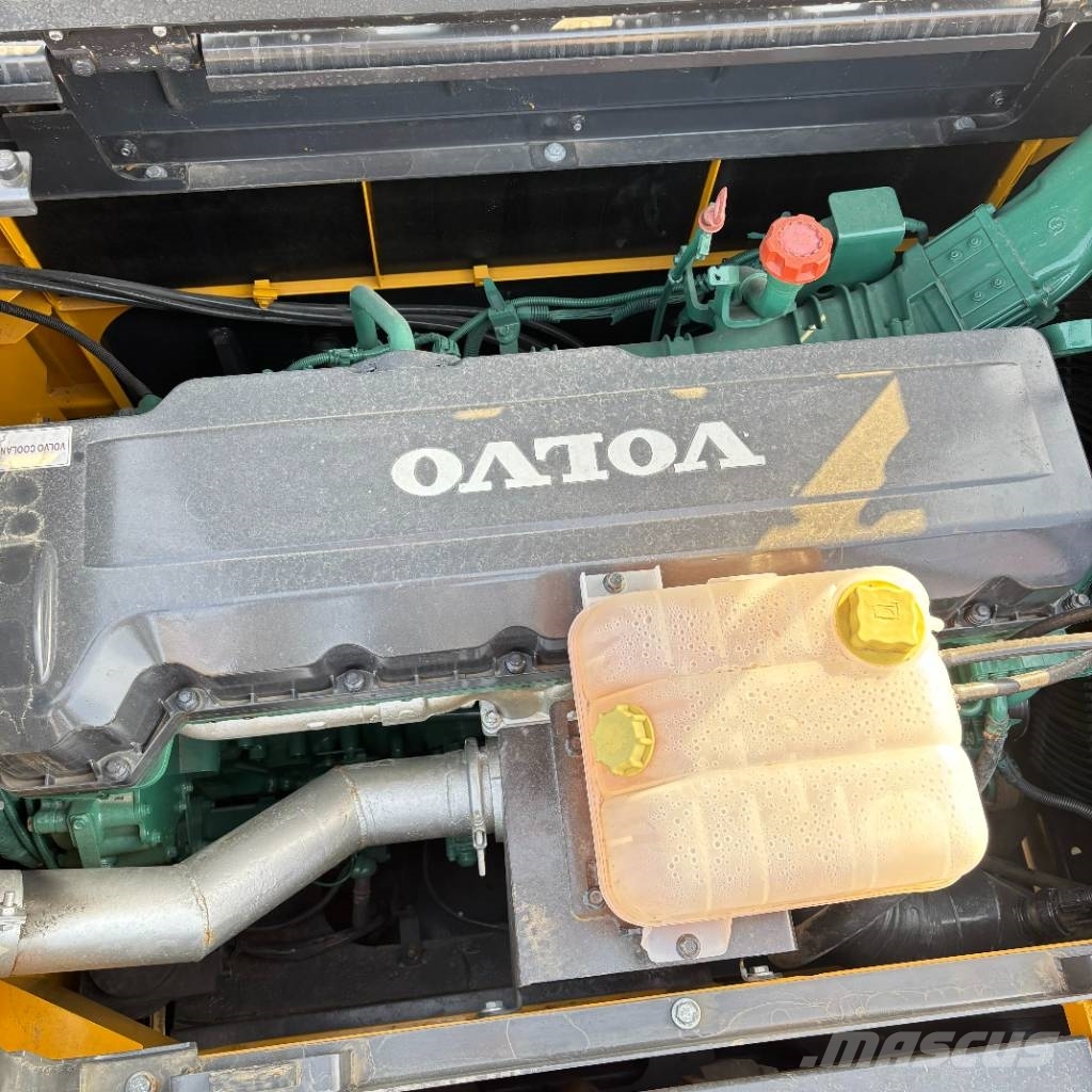 Volvo 480 Paletli ekskavatörler