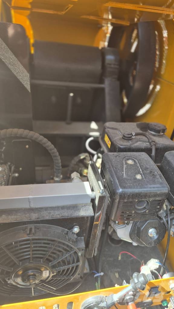 Powersceen NOWA MINI KRUSZARKA SZCZĘKOWA GĄSIENICOWA Mobile crushers