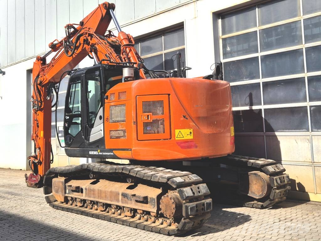 Hitachi ZX 225 US LC-6 Pelle sur chenilles