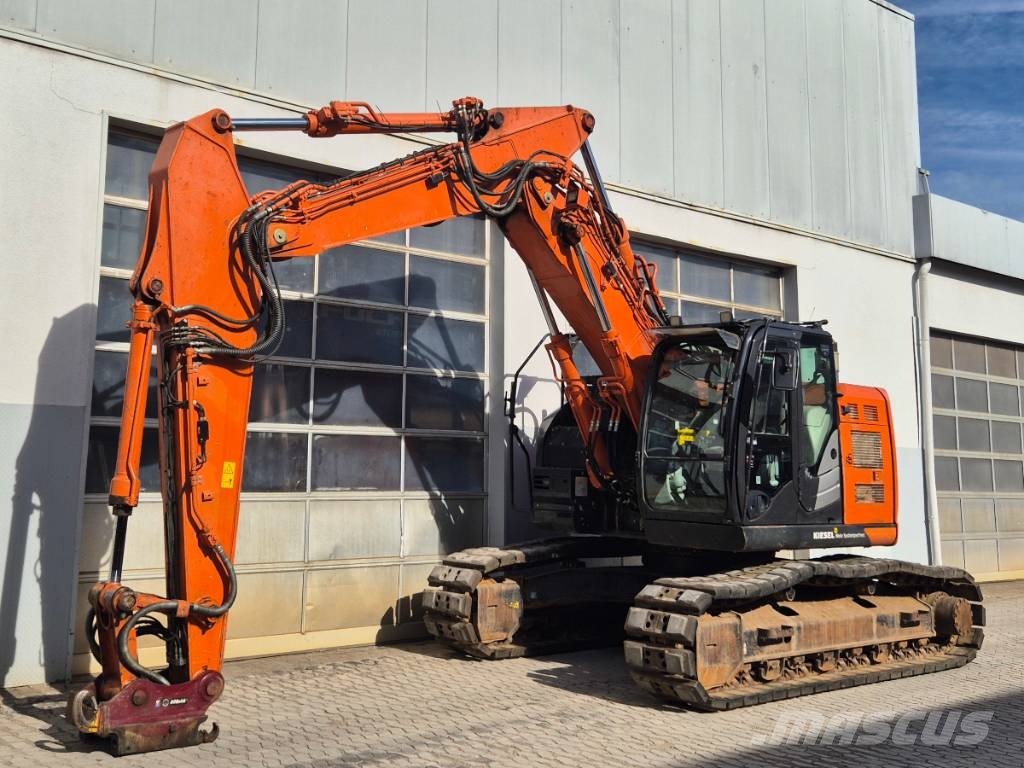 Hitachi ZX 225 US LC-6 Pelle sur chenilles