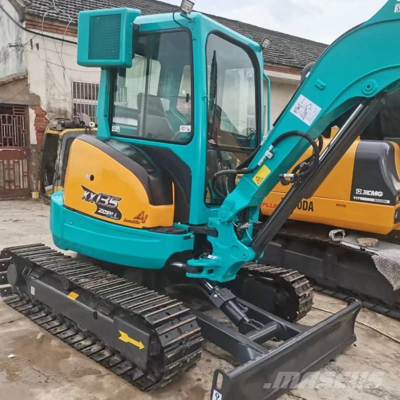 Kubota KX 135 Гусеничные экскаваторы