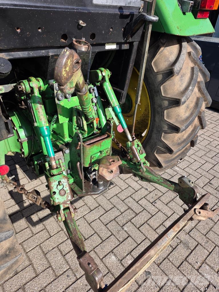 John Deere 3350 6 cilinder tractor Трактора