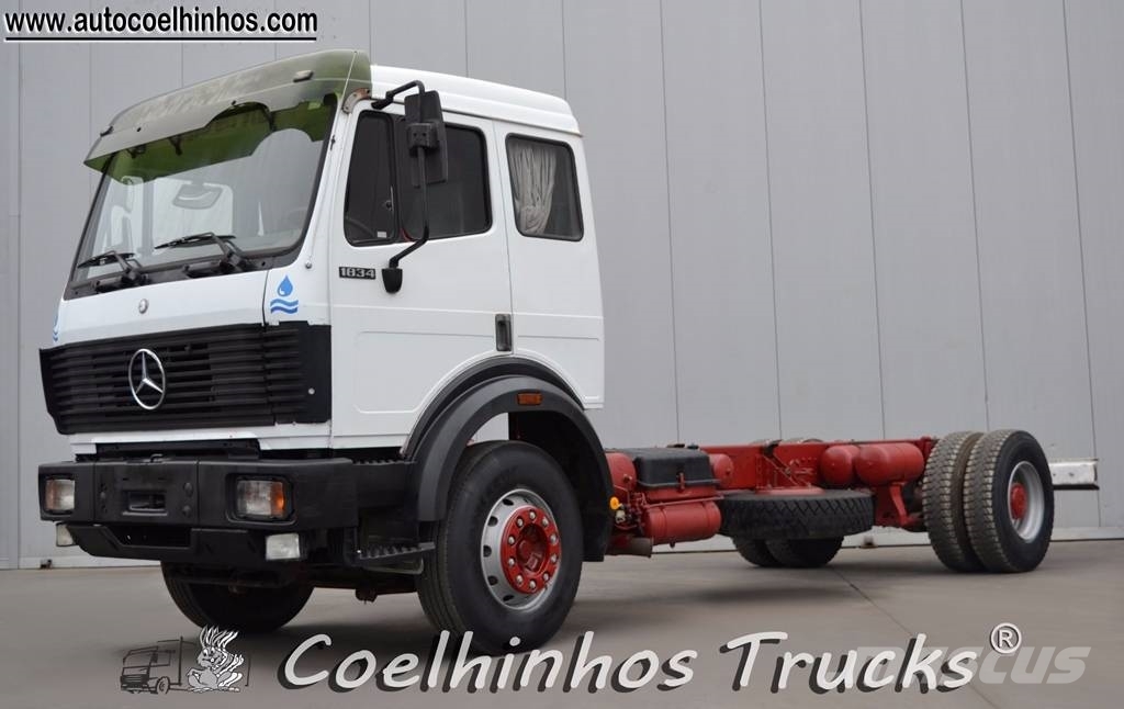 Mercedes-Benz 1834 SK 商用底盤車