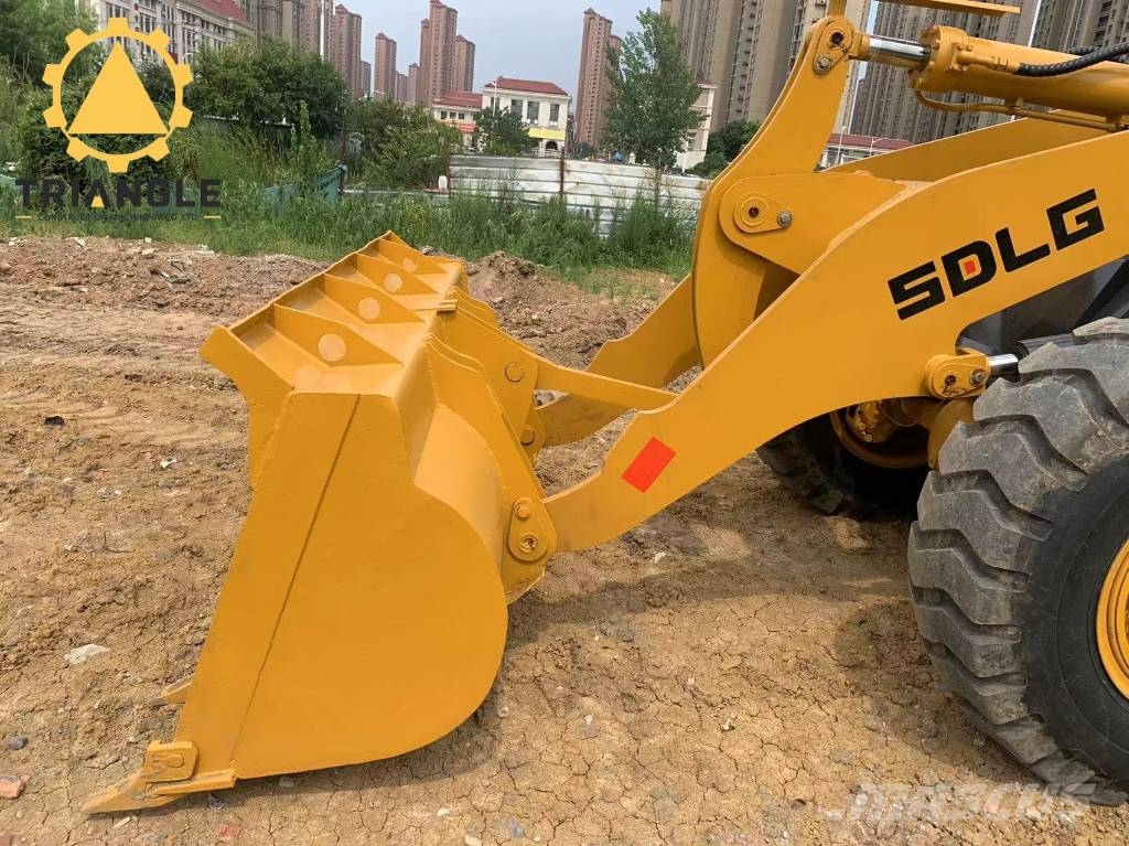SDLG LG 933 L Wheel loaders