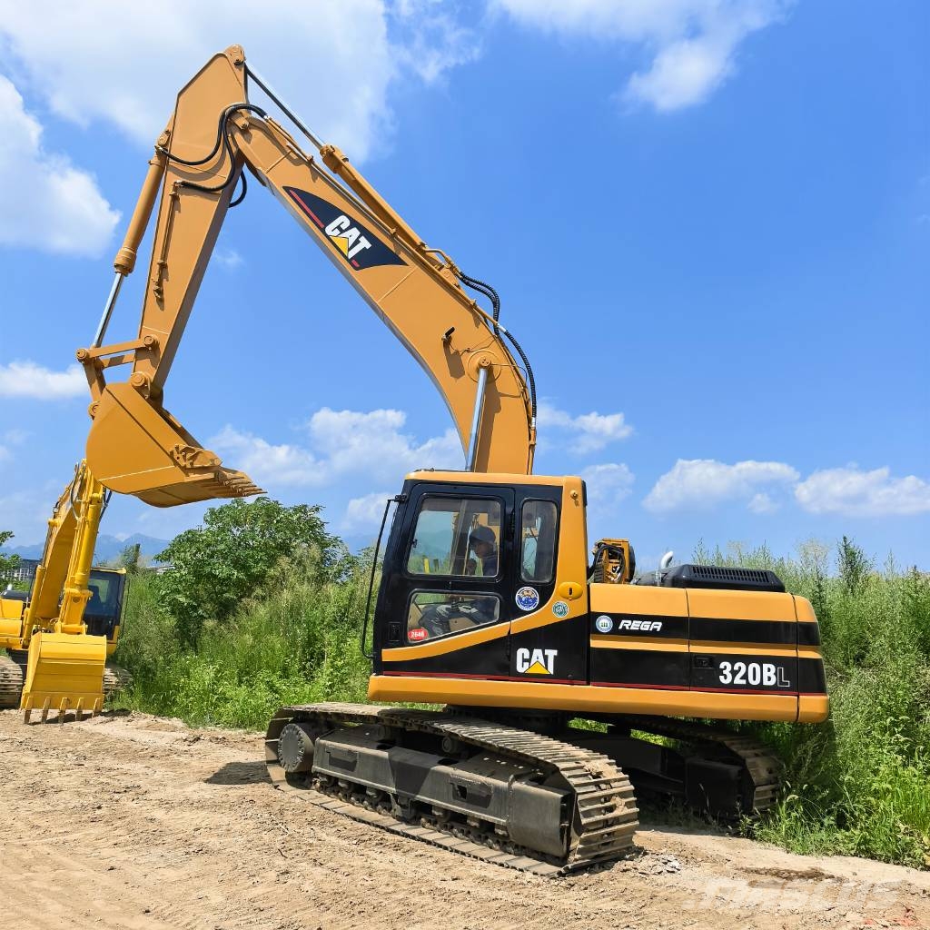 CAT 320 B L 대형 굴삭기 29톤 이상
