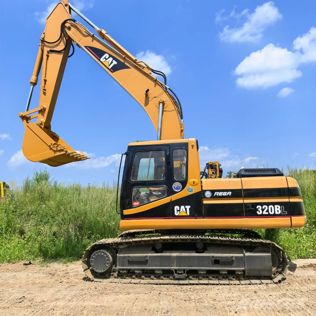 CAT 320 B L 대형 굴삭기 29톤 이상