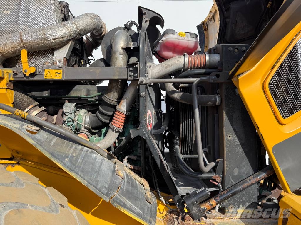 Volvo L150H - CDC Steering / Automatic Greasing Kolesni nakladalci