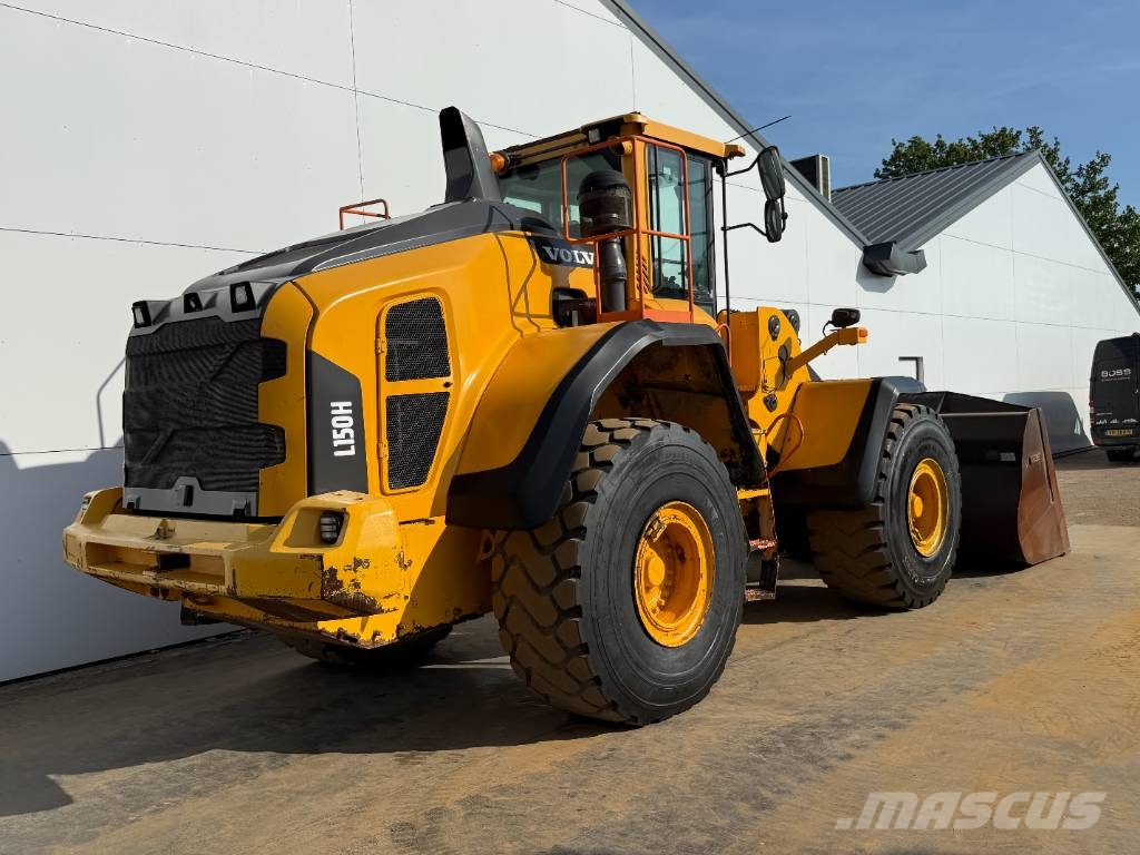 Volvo L150H - CDC Steering / Automatic Greasing Kolesni nakladalci