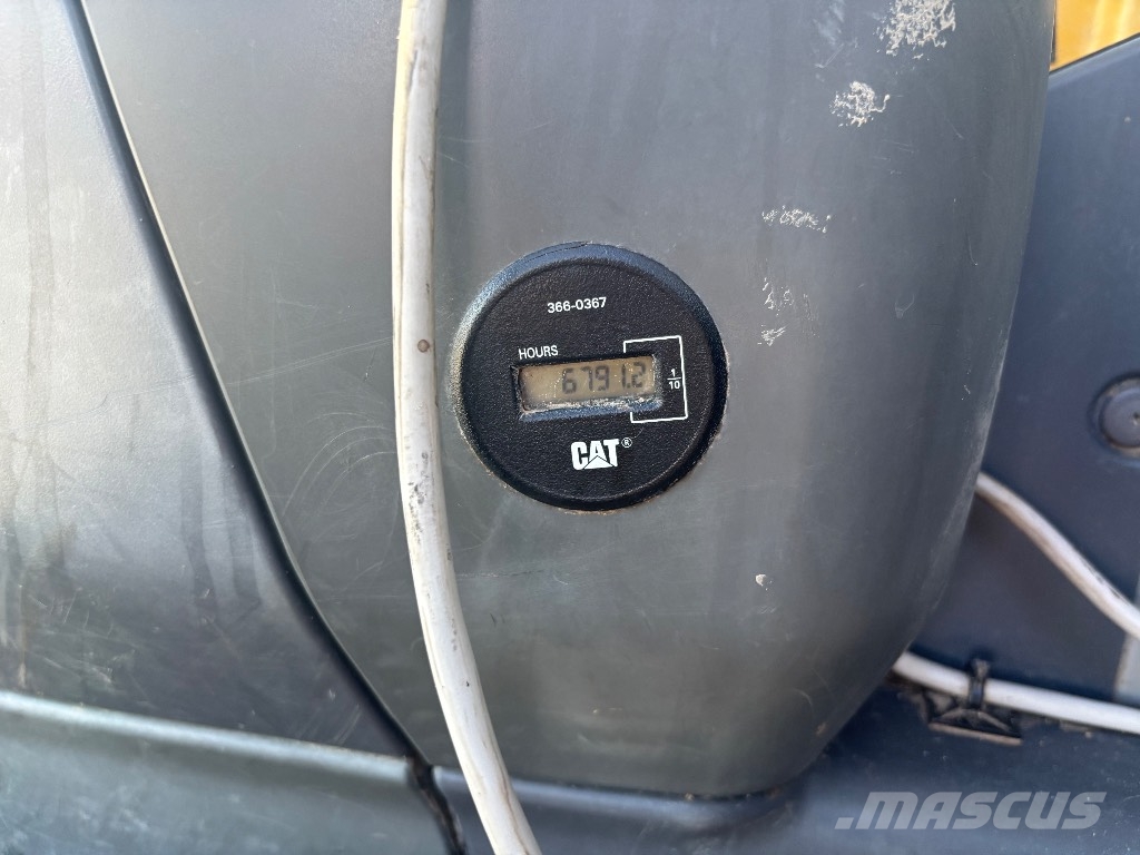 CAT 311 F LRR / Pyörittäjä, Kauha, Uudet ketjut! Pelle sur chenilles