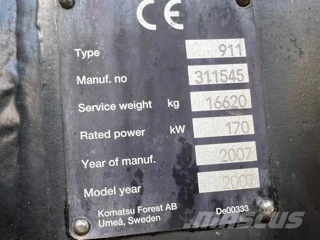 Valmet 911.3 حصادات