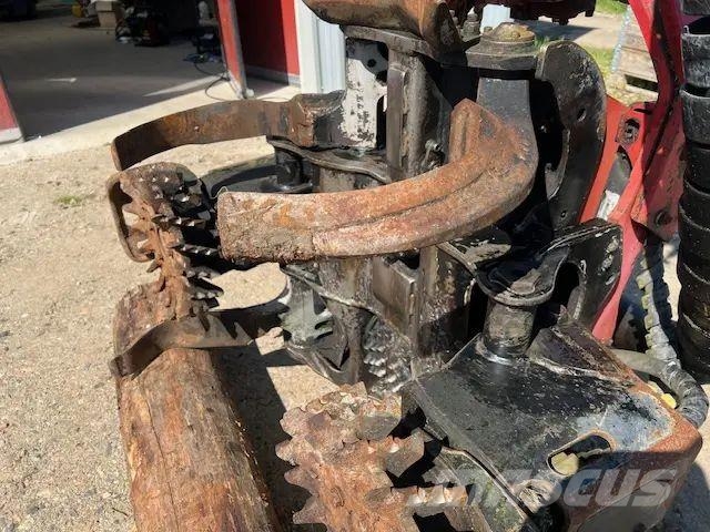Valmet 911.3 حصادات