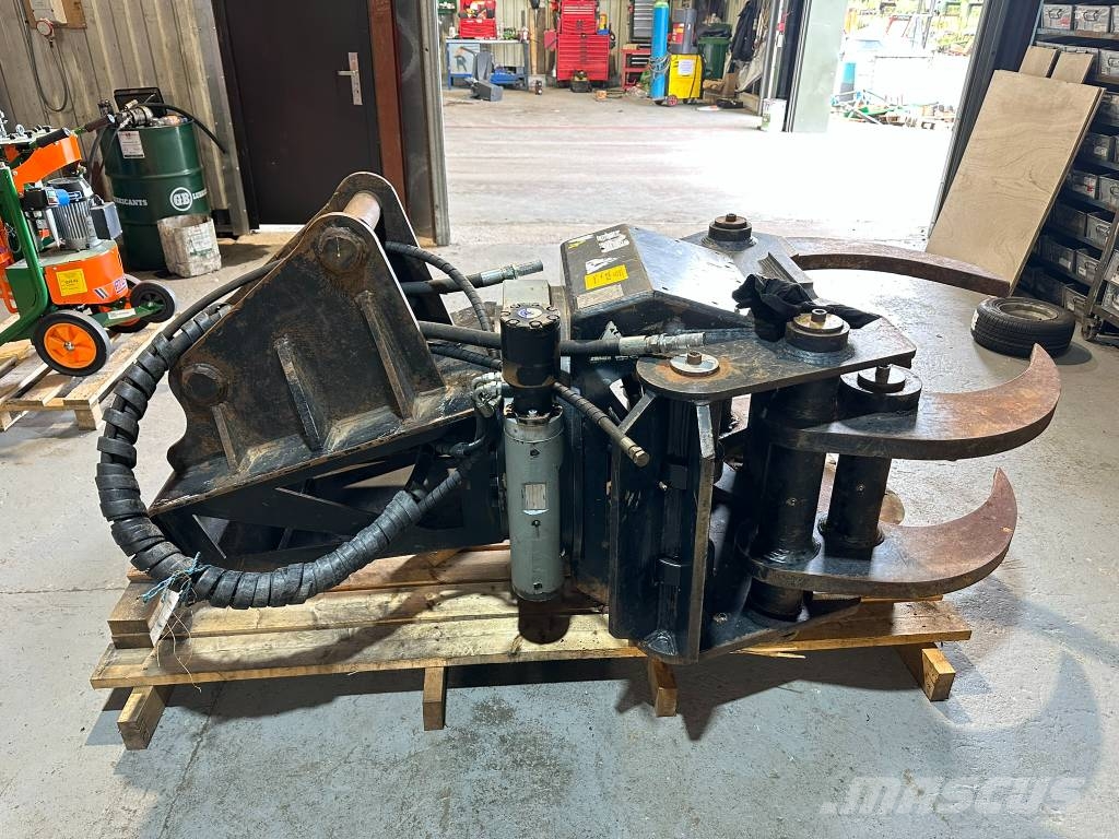 JAK 400 Excavator Tree Shear Grapple With Rotator Kourat