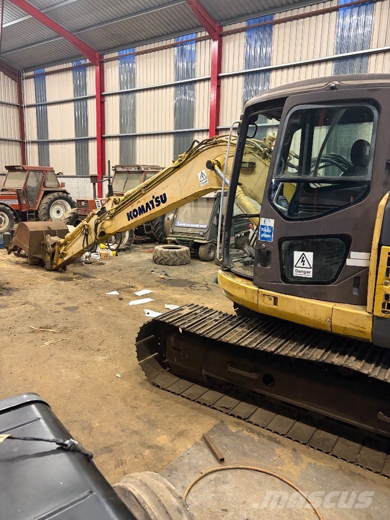 Komatsu PC 128 US Bageri guseničari