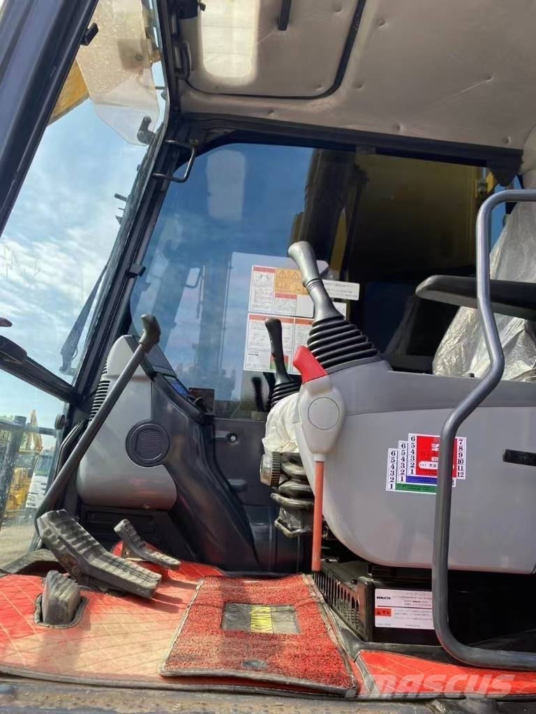 Komatsu 200-8 Escavadeiras de esteiras