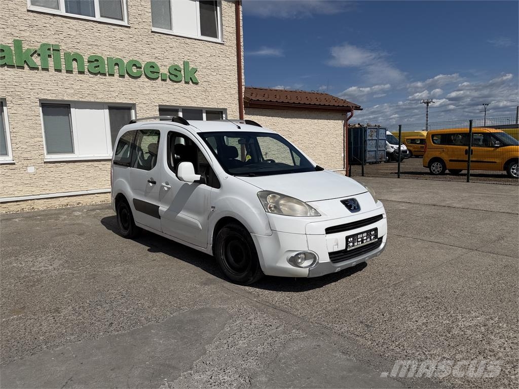 Peugeot Partner Tepee VIN 722 Carros