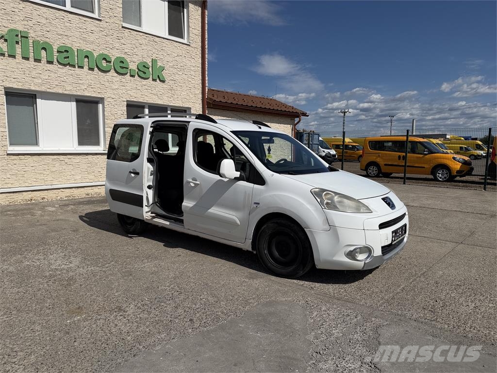 Peugeot Partner Tepee VIN 722 Carros