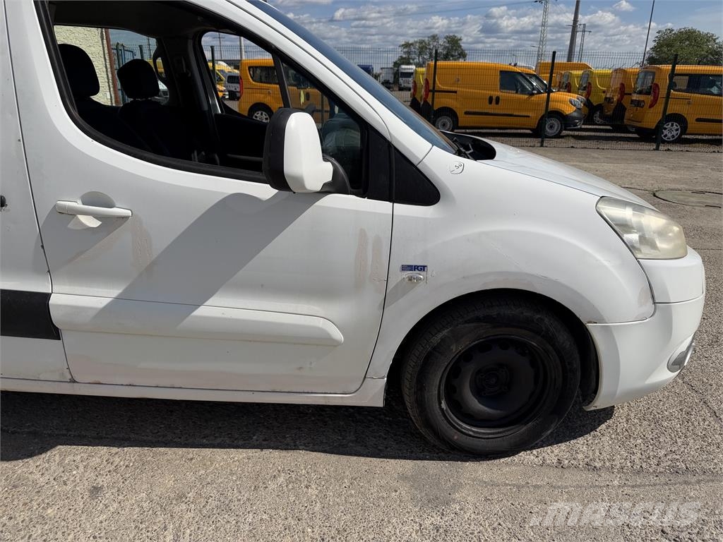 Peugeot Partner Tepee VIN 722 Carros