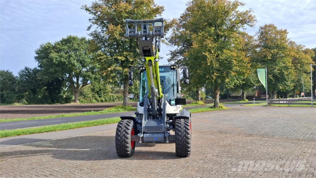 CLAAS Torion 738 T Kolesni nakladalci