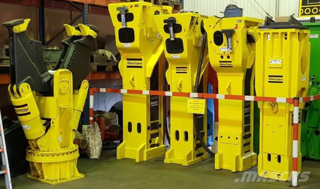 Soosan SB 50 | 900 kg | 11 - 18 t | Martelos Hidráulicos