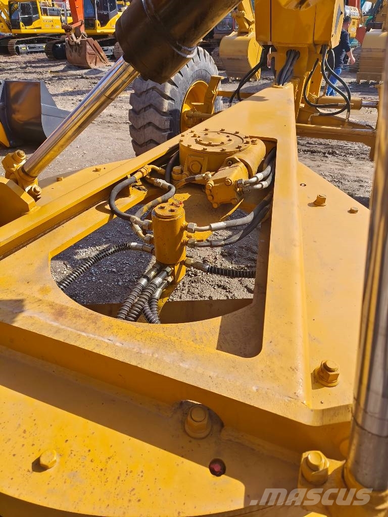 CAT 140 H Motoniveladoras