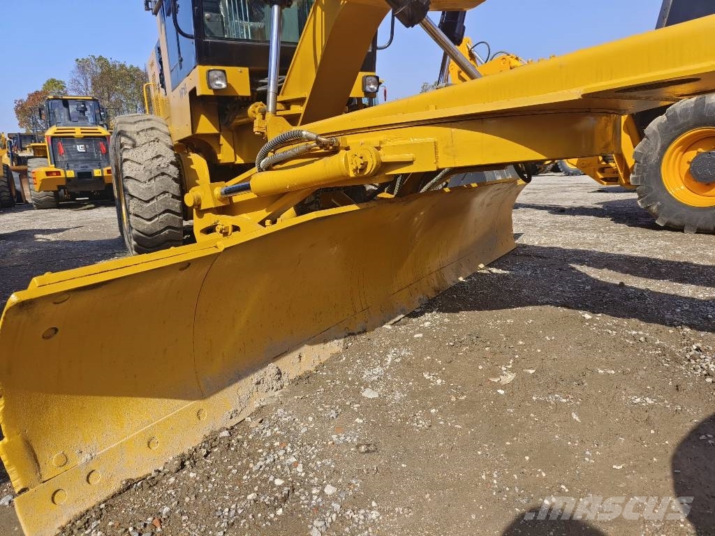 CAT 140 H Motoniveladoras
