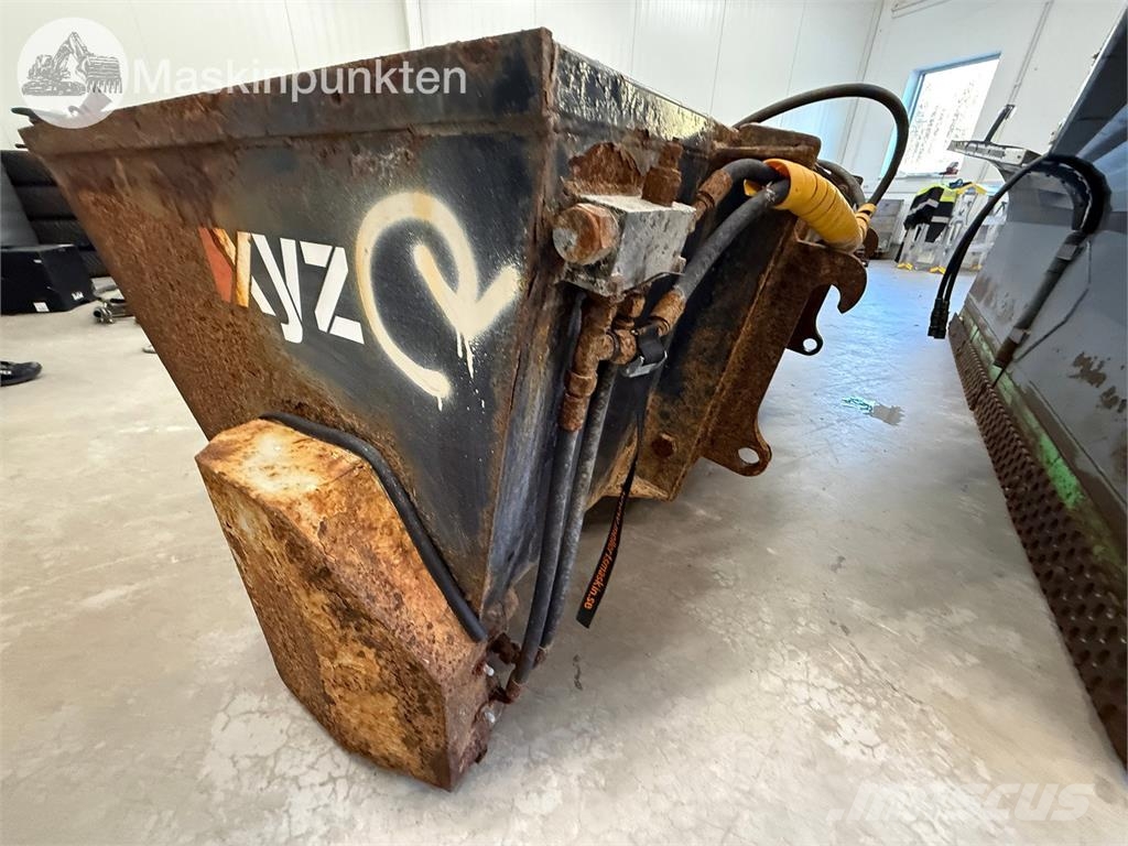 XYZ Okänt Sand- und Salzstreuer