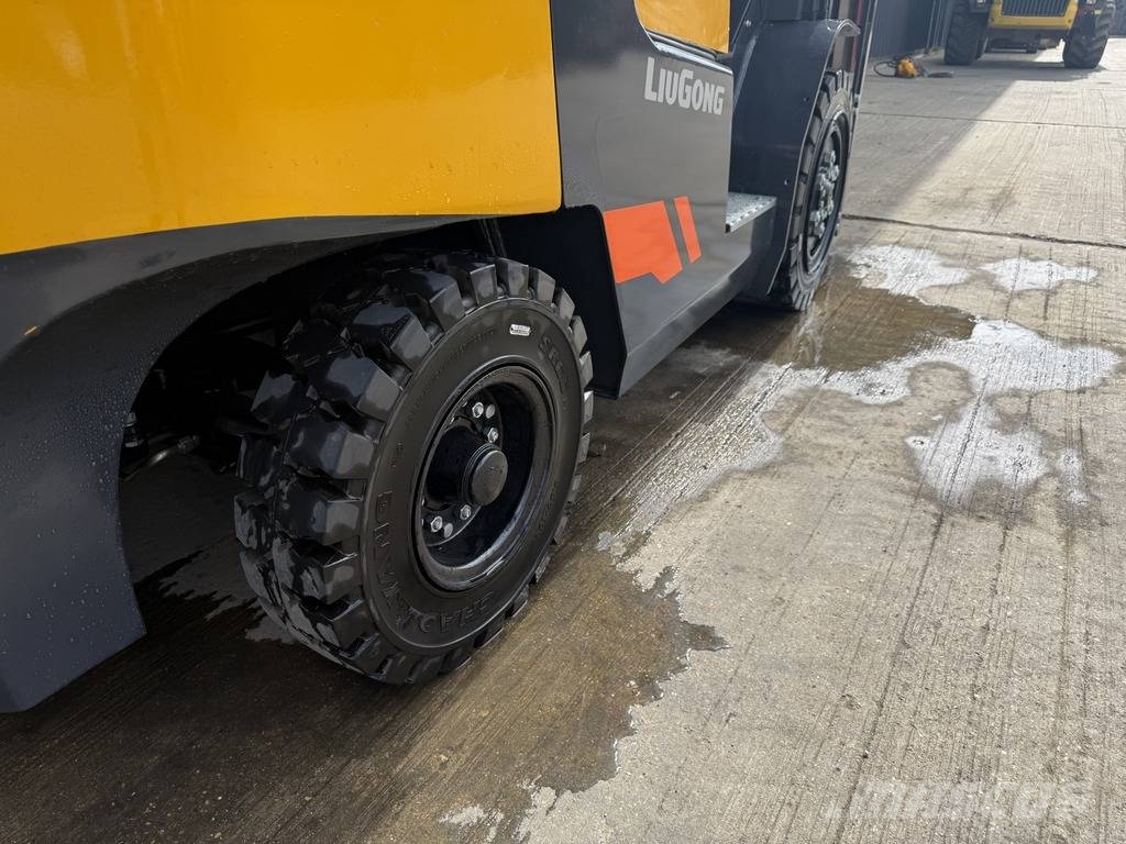 LiuGong CLG 2035 H 3.5t Diesel Forklift شاحنات الديزل
