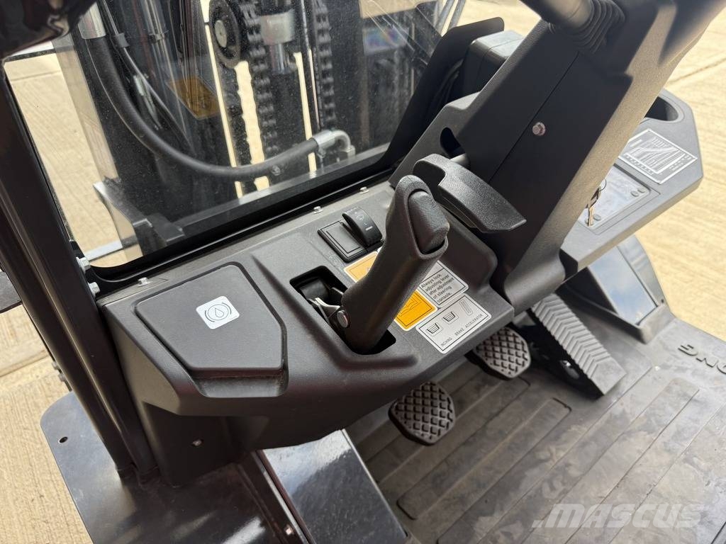 LiuGong CLG 2035 H 3.5t Diesel Forklift شاحنات الديزل