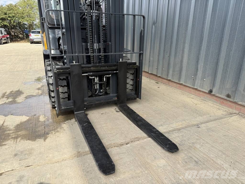 LiuGong CLG 2035 H 3.5t Diesel Forklift شاحنات الديزل