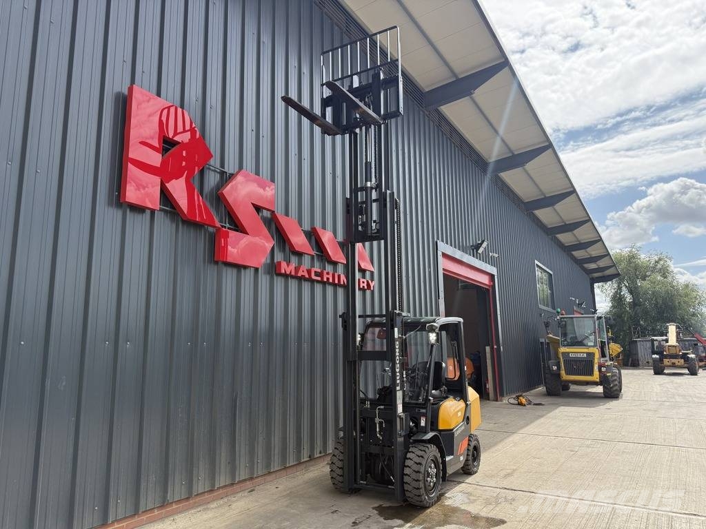 LiuGong CLG 2035 H 3.5t Diesel Forklift شاحنات الديزل