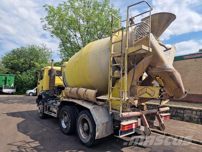 Mercedes-Benz 2527 B 6X4 Camiones de concreto