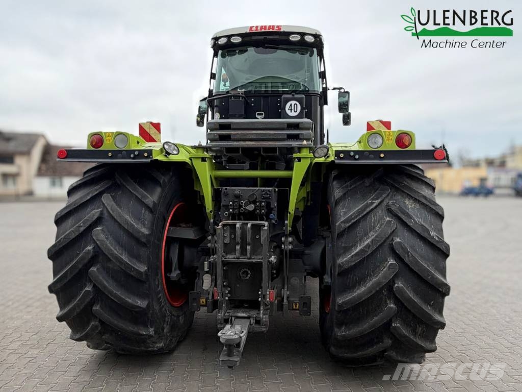 CLAAS Xerion 5000 Tractores