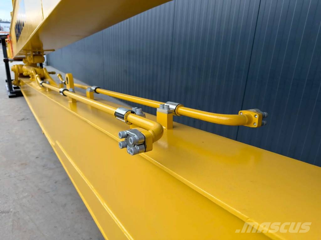 Komatsu PC220 18m set Long Reach Equipment جرافات عكسية