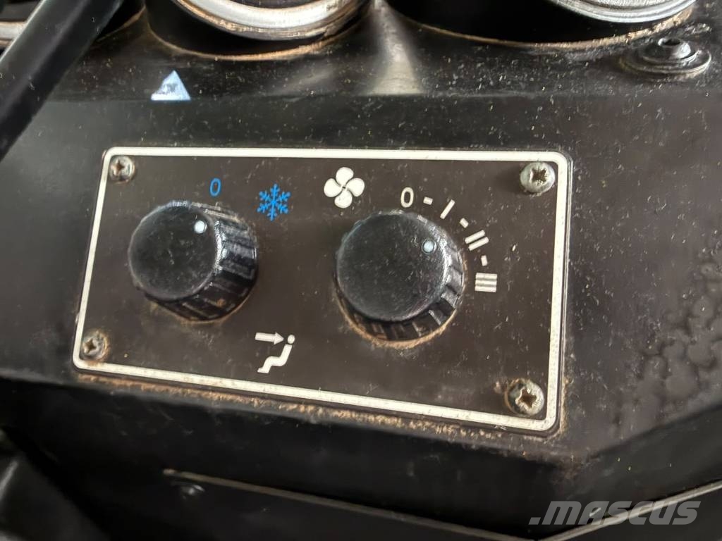 JCB 930-4, Air condition ラフターテレントラック